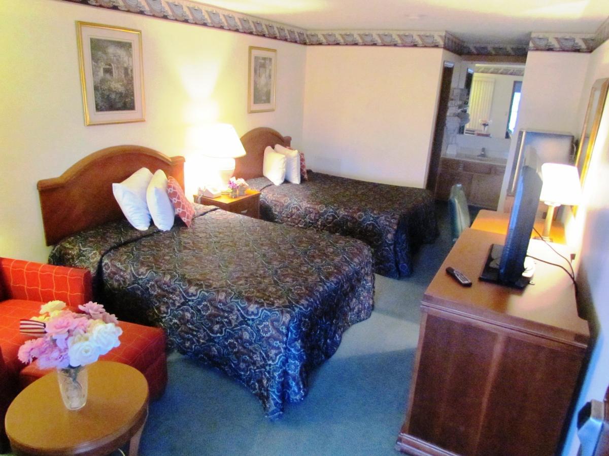 Travel Inn & Suites Frankfort Εξωτερικό φωτογραφία